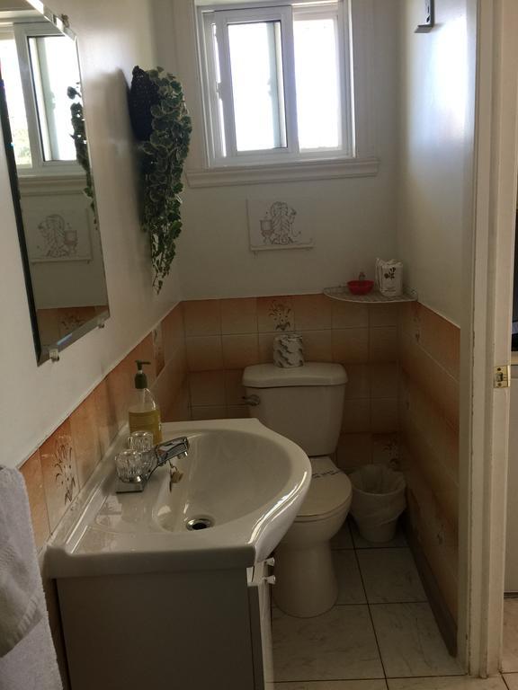 Motel Montgolfiere Jp Сен-Жан-сюр-Ришелье Экстерьер фото