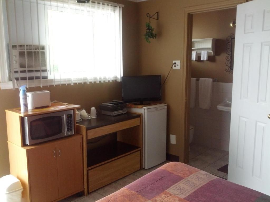 Motel Montgolfiere Jp Сен-Жан-сюр-Ришелье Номер фото